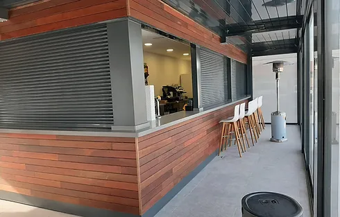 Construcción modular de una cafetería zona de pedidos