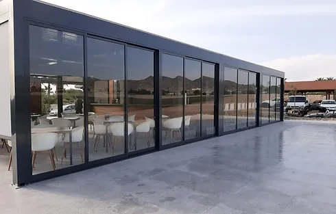 Diseño de una construcción modular para la terraza de una cafetería